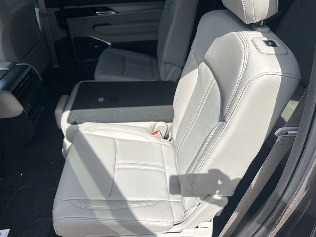2026 Jeep Grand Wagoneer L Base