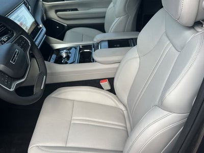 2026 Jeep Grand Wagoneer L Base