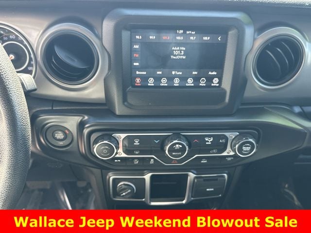 2022 Jeep Gladiator Sport