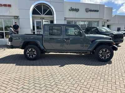 2026 Jeep Gladiator Sahara