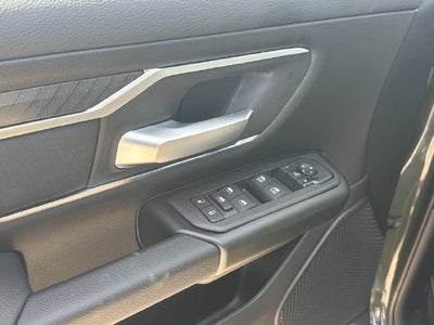 2027 RAM 1500 Big Horn/Lone Star
