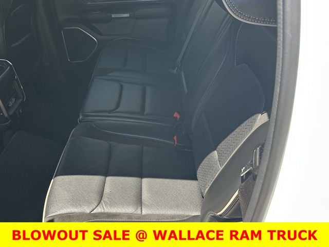 2023 RAM 1500 Laramie w/ Air Suspension