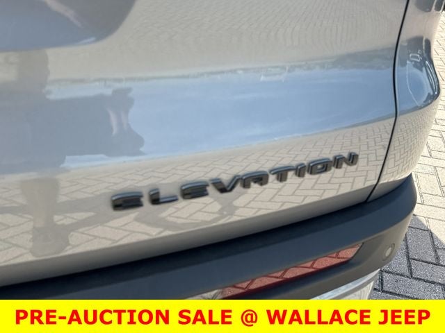2024 GMC Acadia Elevation