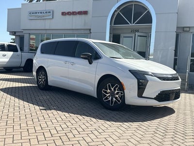 2027 Chrysler Pacifica Limited