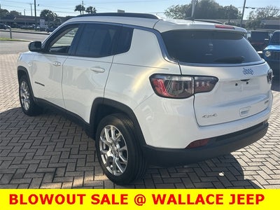 2022 Jeep Compass Latitude Lux