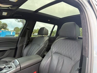 2023 BMW X7 xDrive40i