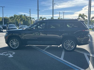 2022 Jeep Grand Cherokee L Summit