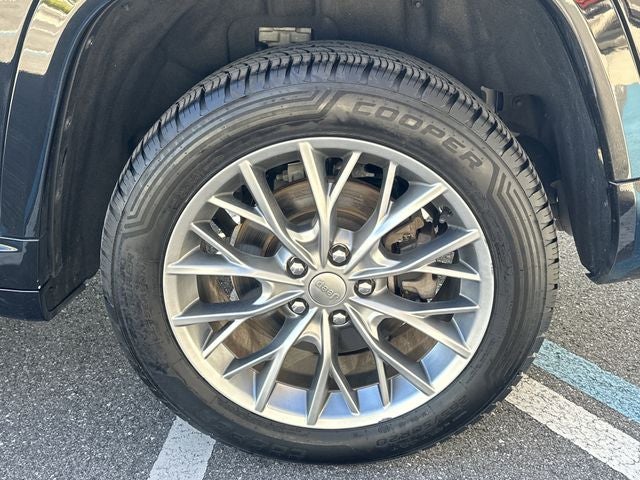 2022 Jeep Grand Cherokee L Summit