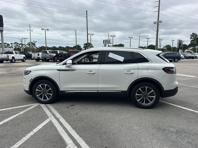 2022 Lincoln Nautilus Standard