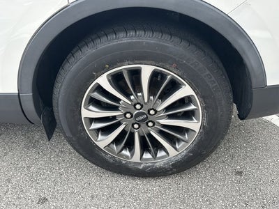 2022 Lincoln Nautilus Standard