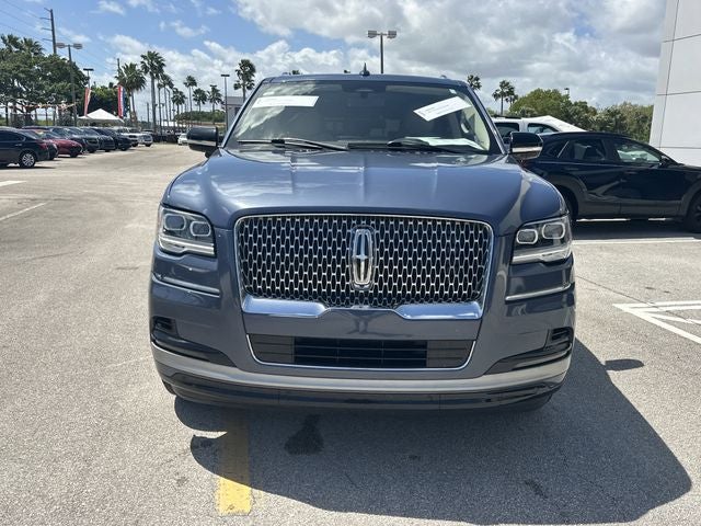 2023 Lincoln Navigator L Reserve
