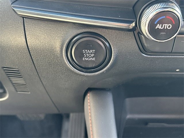 2024 Mazda Mazda3 2.5 Carbon Turbo