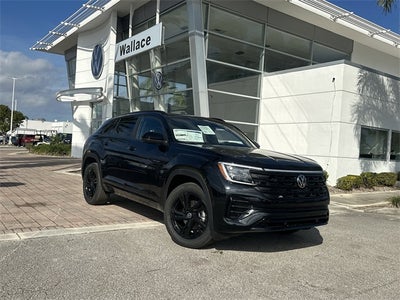 2026 Volkswagen Atlas Cross Sport 2.0T SEL R-Line Black