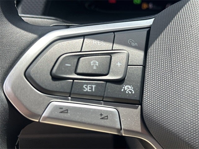 2025 Volkswagen Atlas Cross Sport 2.0T SEL