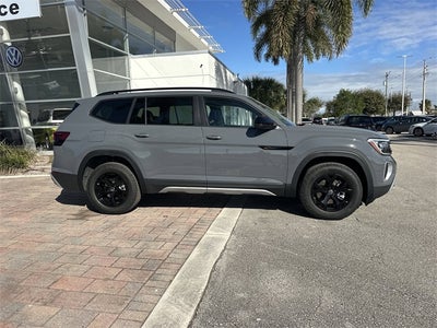 2026 Volkswagen Atlas 2.0T Peak Edition