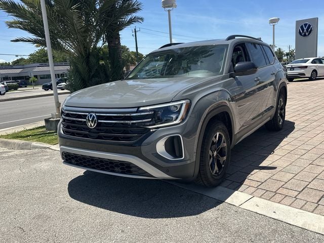 2026 Volkswagen Atlas 2.0T Peak Edition
