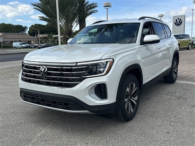 2026 Volkswagen Atlas 2.0T SE