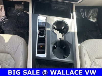 2025 Volkswagen Atlas 2.0T SE