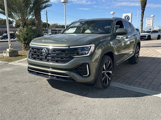 2026 Volkswagen Atlas Cross Sport 2.0T SEL Premium R-Line