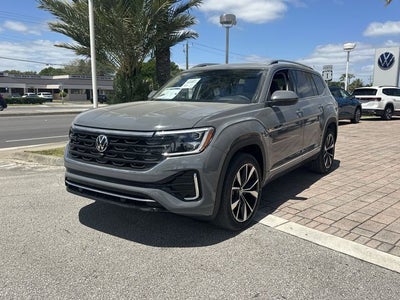 2026 Volkswagen Atlas 2.0T SEL Premium R-Line