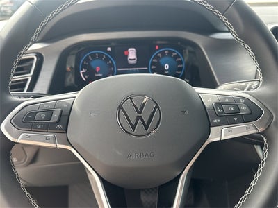 2026 Volkswagen Atlas Cross Sport 2.0T SE w/Technology