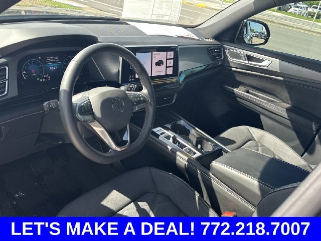2024 Volkswagen Atlas Cross Sport 2.0T SE w/Technology