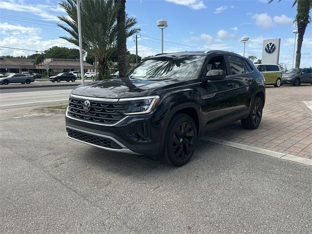 2026 Volkswagen Atlas Cross Sport 2.0T SE w/Technology