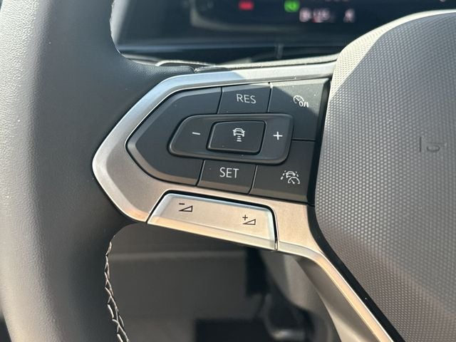 2026 Volkswagen Atlas Cross Sport SE w/Technology