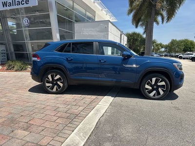 2026 Volkswagen Atlas Cross Sport 2.0T SE w/Technology