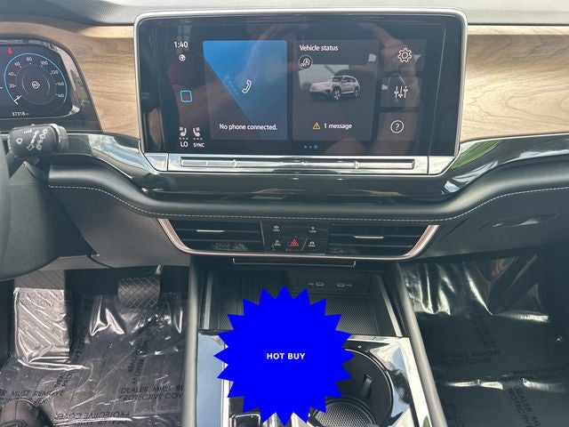 2025 Volkswagen Atlas 2.0T SE w/Technology