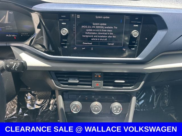 2023 Volkswagen Taos 1.5T SE