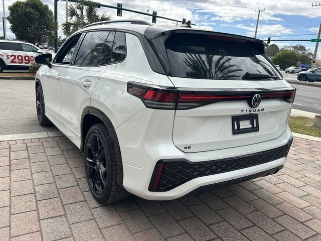 2026 Volkswagen Tiguan 2.0T SE R-Line Black