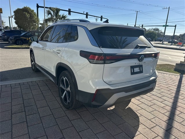 2026 Volkswagen Tiguan 2.0T SE