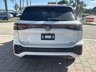 2026 Volkswagen Tiguan 2.0T SEL R-Line Turbo