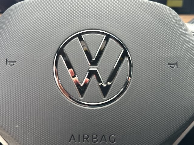 2026 Volkswagen Tiguan SEL R-Line Turbo