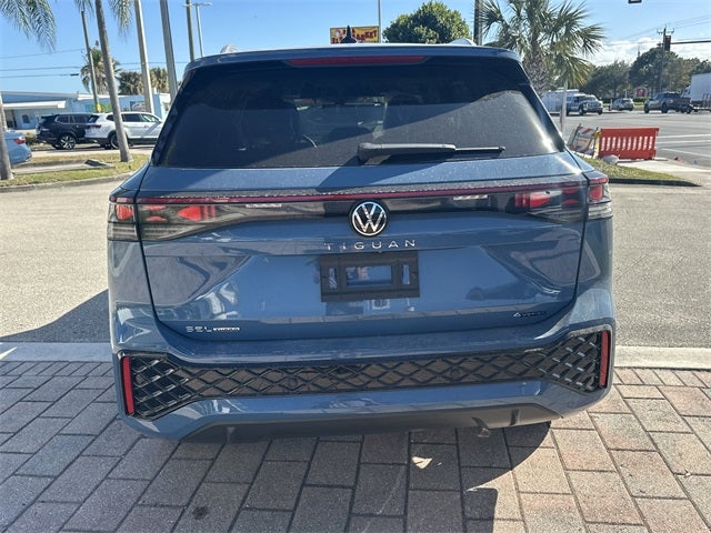 2026 Volkswagen Tiguan 2.0T SEL R-Line Turbo