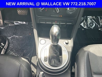 2016 Volkswagen Beetle 1.8T SEL