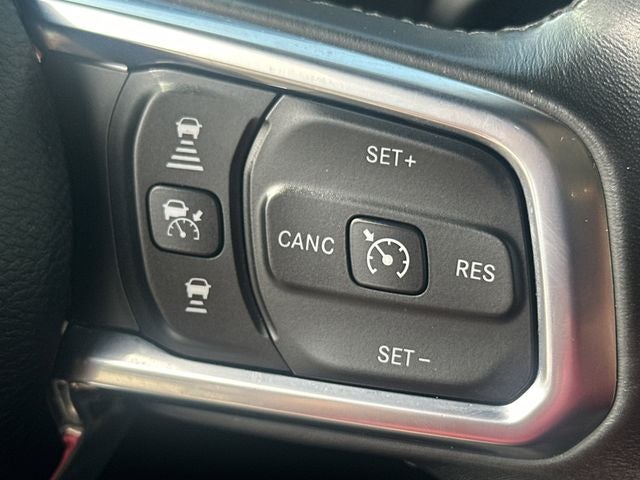 2020 Jeep Wrangler Unlimited Sahara Altitude