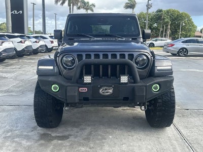 2020 Jeep Wrangler Unlimited Sahara Altitude