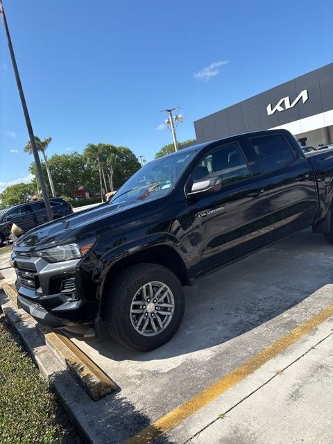 2024 Chevrolet Colorado 2WD LT