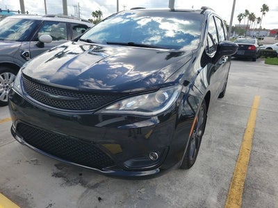 2019 Chrysler Pacifica Touring L Plus