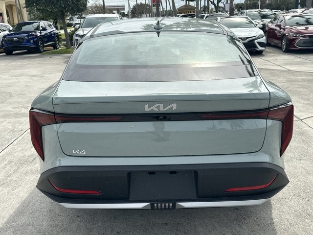 2025 Kia K4 LXS