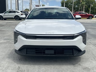 2026 Kia K4 LXS