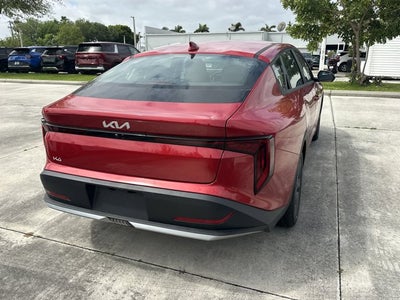 2026 Kia K4 LXS