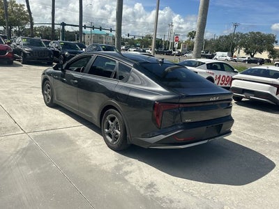 2026 Kia K4 LXS