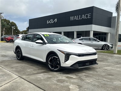 2025 Kia K4 EX