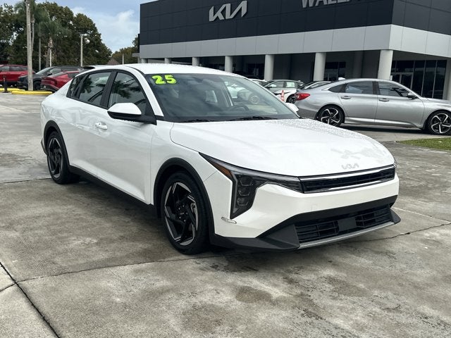 2025 Kia K4 EX