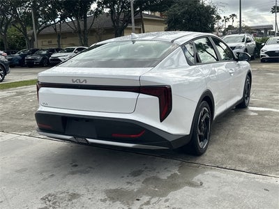 2025 Kia K4 EX