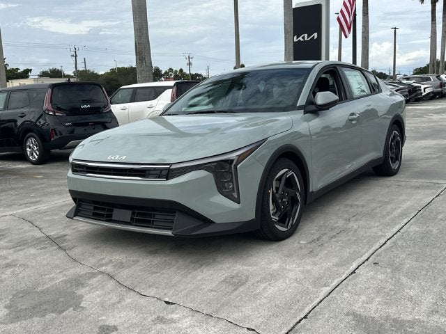 2025 Kia K4 EX