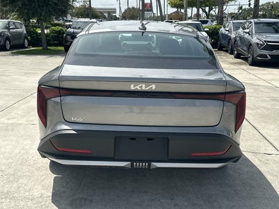 2026 Kia K4 EX